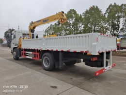 Манипулятор 6,3т DONGFENG (8)